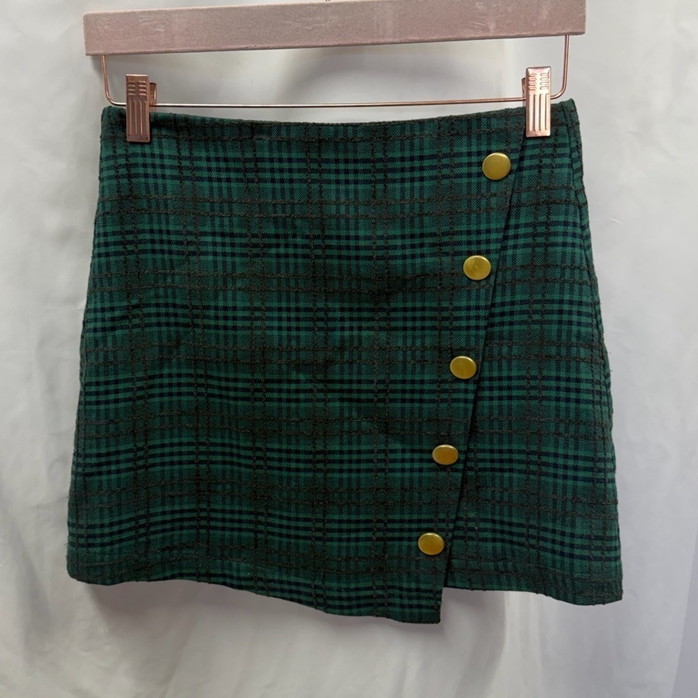 Forever 21 green plaid mini skirt size S